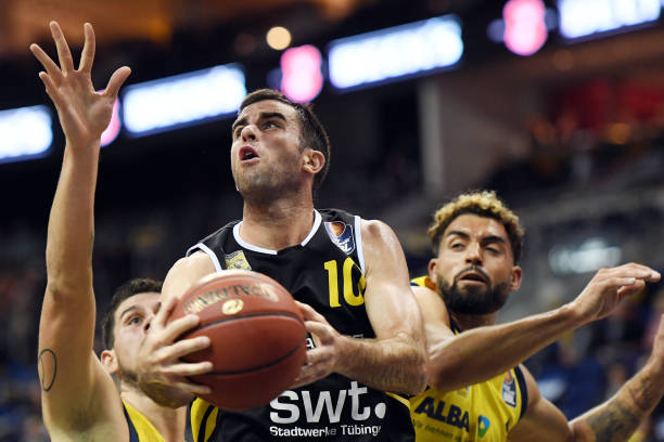 在国家队纷 在国家队纷